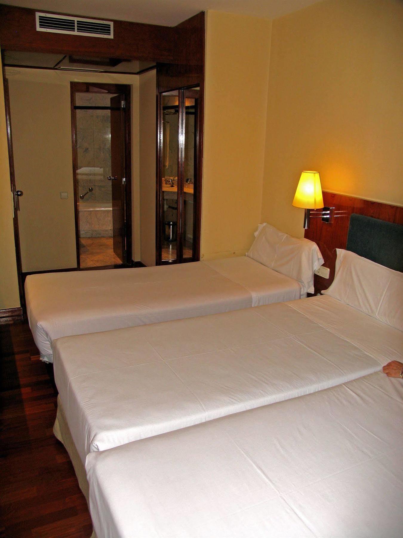 Hotel Pedralbes 바르셀로나 외부 사진